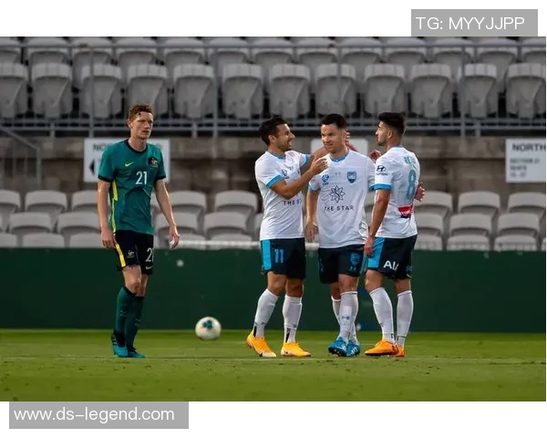 全球足球联赛最新排名揭晓各大球队实力对比分析与展望